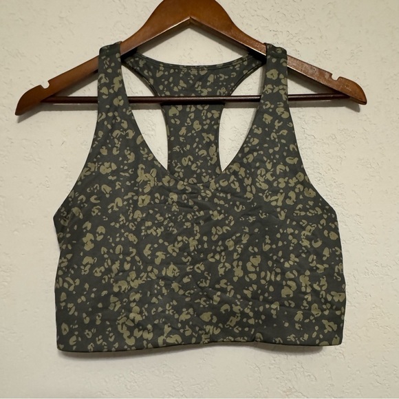 Women's Zella Green Leopard Print Sports Bra - Picture 2 of 8